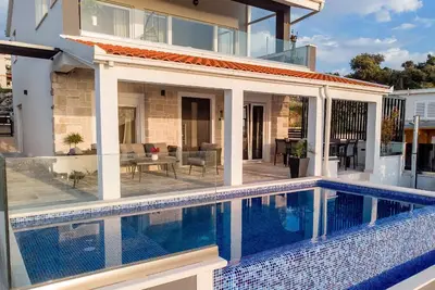 Image de Maison de vacances Ražanj pour 1 - 8 personnes avec 3 chambres à coucher - Maison de vacances