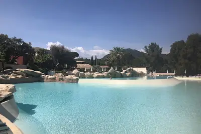 Image de Promo 2025 Appart T3 en RdJ, Climatise, Wifi, aperçu mer, Les Restanques Grimaud