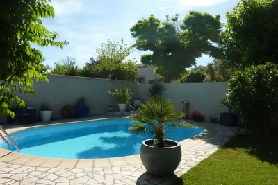 Image de Charmante Villa avec piscine  au calme  et verdoyant, 20 min. d'Aix-en Provence