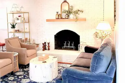 Image de Adorable home w/ huge back yard- minutes from Belews Lake. Amazing Hidden Gem