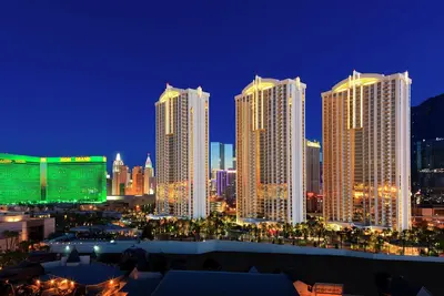 Image de Jet Luxury Resorts @ The Signature Condo Hotel