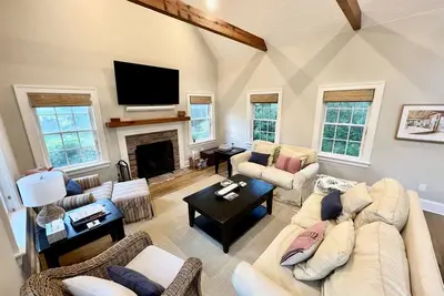 Image de Private and spacious house with great outdoor space on Polpis bike path