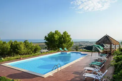 Image de Luxueuse maison de vacances avec piscine