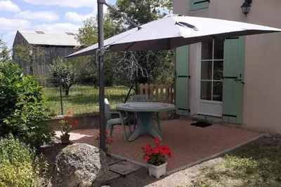 Image de Charmant gîte rénové avec terrasse privative, jardin et parking - Animaux acceptés