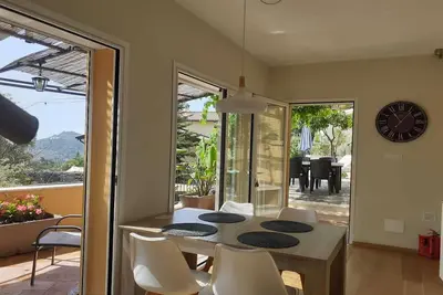 Image de Belle maison de vacances avec vue sur la mer