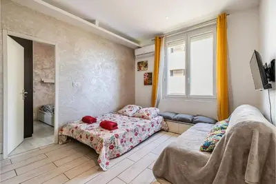 Image de T3 moderne et cosy au bord de mer