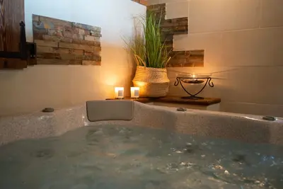 Image de Charming Place - Kraków Gdów jacuzzi