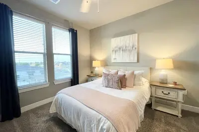 Image de 2 Bed/ 2 Bath/ Garage - Waxahachie, Tx