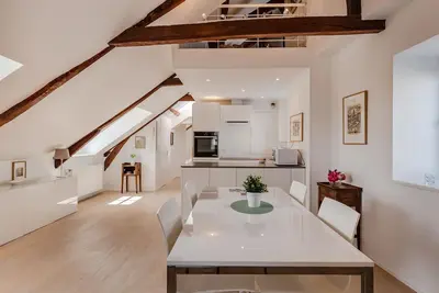Image de Hypolite 5 | Elégant appartement | 80 mètres du Port d’Honfleur | 2 pers