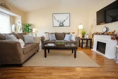 Image de Cozy Condo minutes from the Sequoia National Park