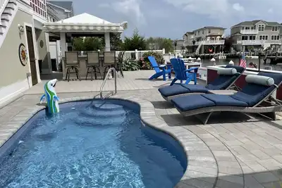 Image de Lagoon Front Beach House Stunning Views - inground pool 5 minutes to Lbi Beaches