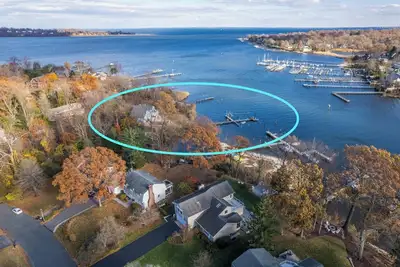 Image de Waterfront, Dock, Private Pool ~ Your Chesapeake Oasis Awaits You!