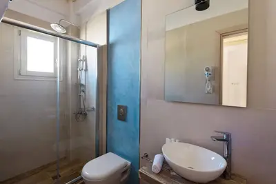 Image de Beautiful Paros Villa | 4 Bedrooms | Villa Aura | Private Pool & Astounding Sea Views | Drios