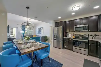 Image de Vcr1-310 Deluxe New Apartment - Convention Center