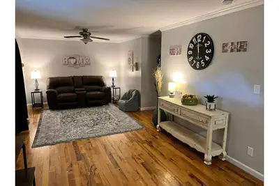 Image de Kid-Friendly Townhouse Near Lake & Sports Complex