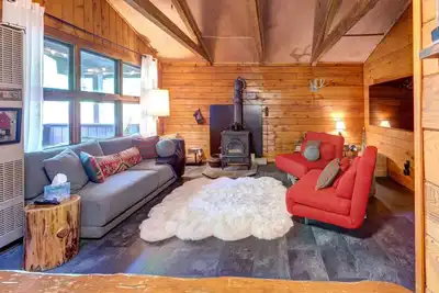 Image de Cozy Catskills Cabin with Ev Charger & Private Sauna – Peaceful Summer Escape