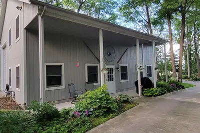 Image de Spacious cottage near Lake Huron between Tawas and AuGres