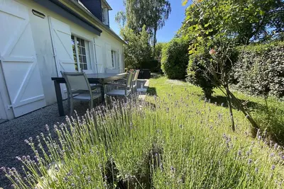 Image de Fouesnant Beg Meil, grande maison 4 * avec jardin à 1 km de la plage