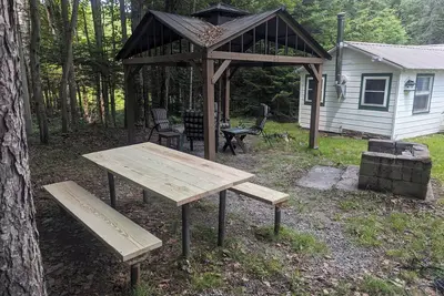 Image de Private, Cozy Cottage in the woods
