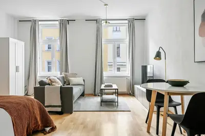 Image de Hip Margareten 1br in fabulous district near cafes & bars, by Blueground