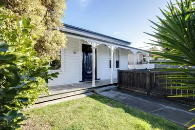 Image de Coastal Villa - Napier Holiday Home
