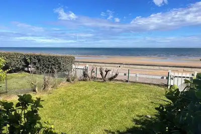 Image de Appartement Rez de Jardin, Face à la Mer