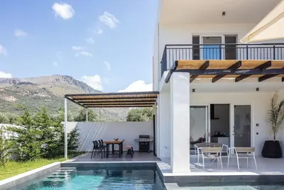 Image de Family villa with Private Pool, 200m to the beach