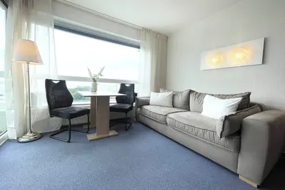 Image de Fb 09. 08 - 2 person studio apartment with lake view and swimming pool