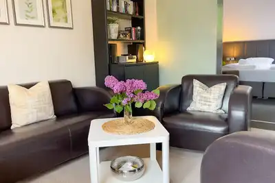 Image de Haus Leuchtfeuer - Bright vacation apartment close to the beach with tasteful furnishings