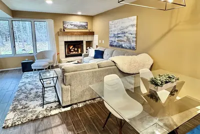 Image de Trout Creek Condos - Harbor Springs Michigan