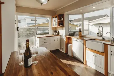Image de Central One Fifty Five - character home near Cbd