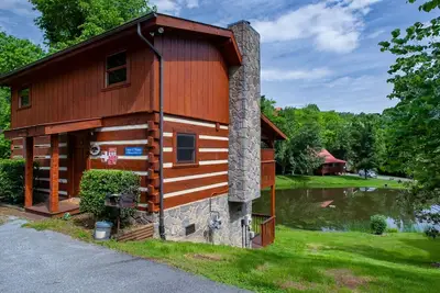 Image de Fishin` N Wishin`- Catch&Release, FirePit, HotTub!