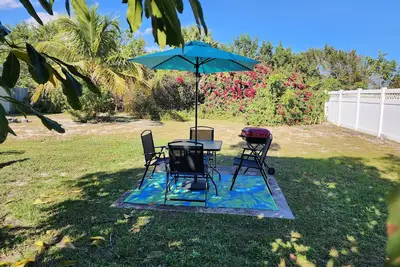 Image de Beachcomber Villa - Your Relaxing Beach Town Getaway - Newly Remodeled, King Bed