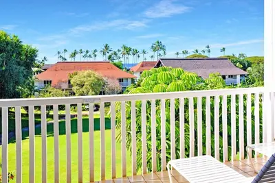 Image de New! Breezy Poipu Condo with Great Lawn Views + Peek-a-boo Ocean View, A/C