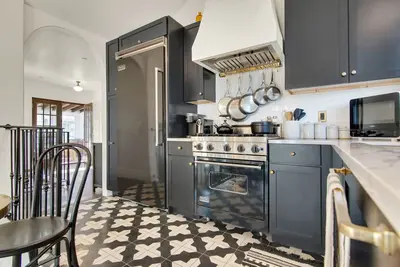 Image de Hillside Hacienda- 4 Blocks to Downtown Paso