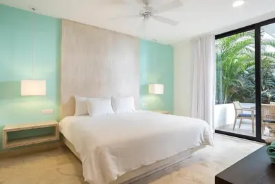 Image de Two bedroom Condo-wifi-roofpool