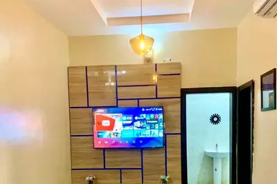 Beautiful 1-Bedroom in Lekki with comfy King sized bed.