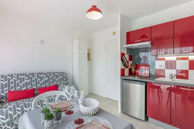 Image de Joli appartement pour 2 personnes avec Wifi, Tv et animaux admis