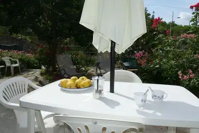 Image de Merveilleuse maison de vacances privée pour 6 personnes avec Wifi, Tv, patio et animaux admis