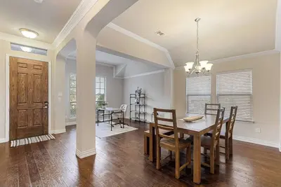 Image de Tch - 4br\/2ba Home in Roanoke - N