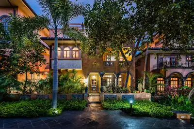 Image de Playa Langosta, Tamarindo Luxury Villa 3bd/4br- private pool -Sleeps 6