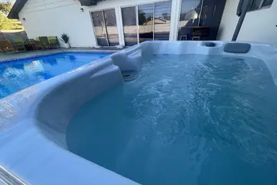 Image de Spacious & Modern 5Bedroom 3Bath Villa with Private Pool and Hot Jacuzzi