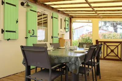 Image de Charmante maison bois avec piscine chauffée, climatisation et jardin - 4 couchages, St-Pierre-d'Oléron