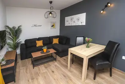 Image de Appartement à Poreč pour 2 - 500 m de la mer