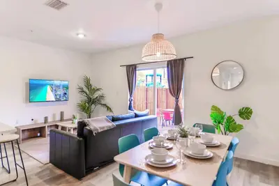 Image de Spacious Miami Townhouse W Free Parking