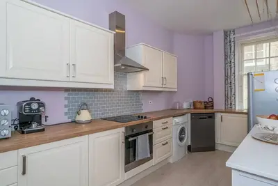 Image de Pass the Keys | Striking 1br Home: Near Royal Mile - Edinburgh