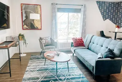 Image de Suite #13 Modern One Bedroom in Midtown, Okc!