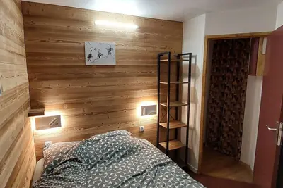 Image de 3ème étage, vue pistes de ski, sauna, hammam, balcon, télévision, casier à ski, 28m², Val Thorens