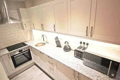 Image de Stylish Central Chester Apartment - Free Parking