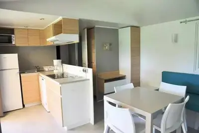 Image de Mobil Home Abenteuer Komfort 38m2 - 3 Schlafzimmer 6 Personen